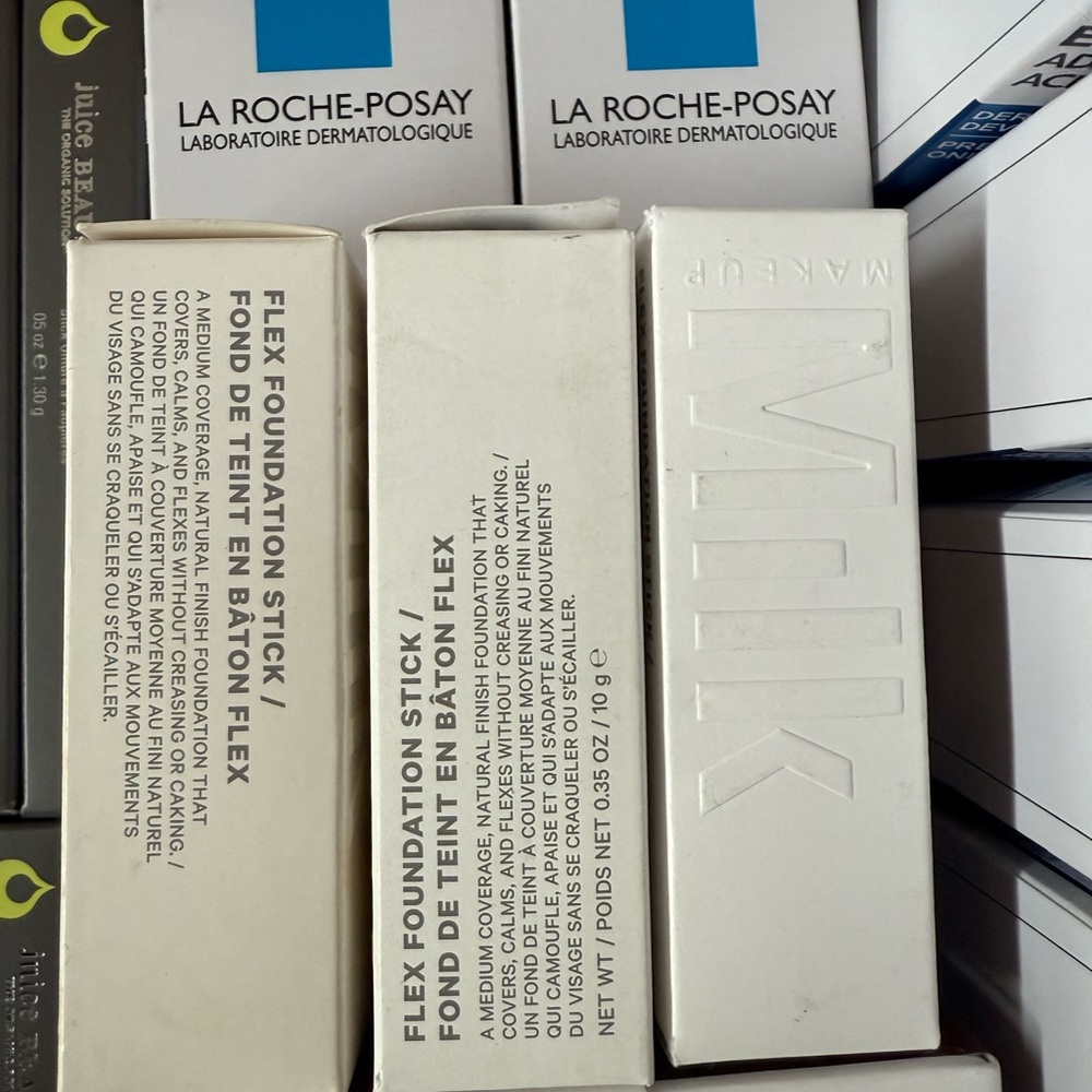 Reseller 40+ lot one size Lancôme La roche posay - Picture 4 of 12